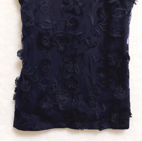 Ann Taylor Blue Lace Cami - Picture 6 of 8